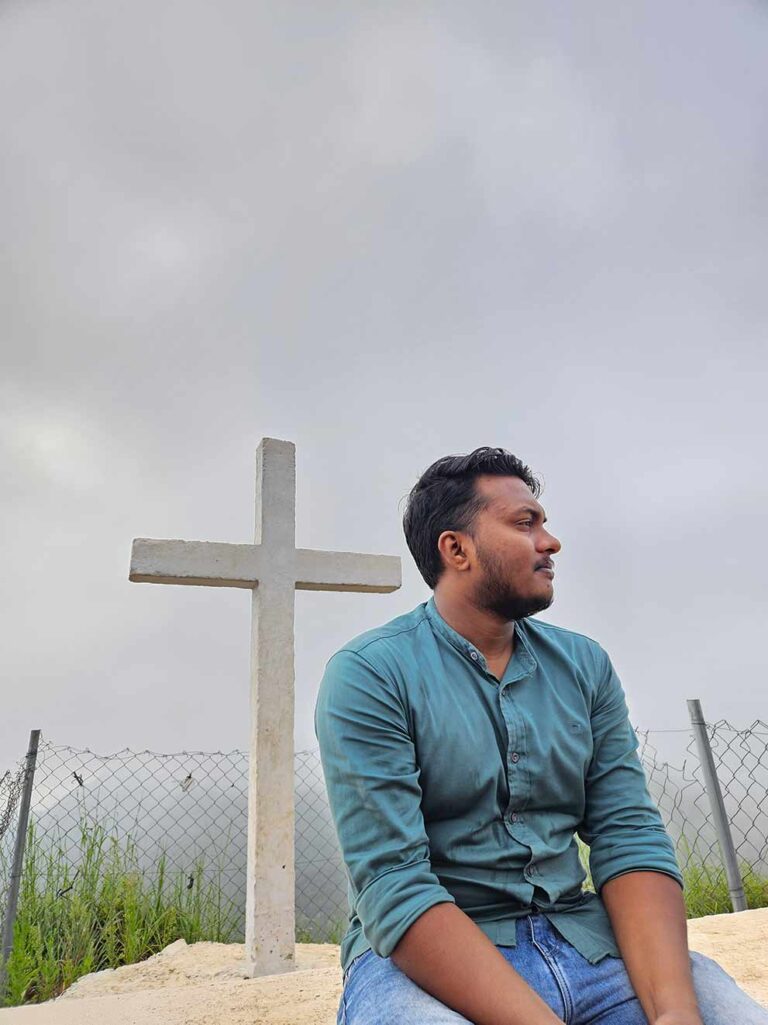 Selfie with kakkadam poyil kurisumala